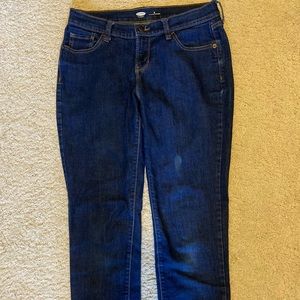 (IDEAL FOR ARTISTS//GARDENERS) Old Navy Blue Capri